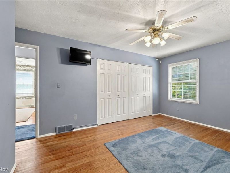 222 Kenwick Drive , Northfield, OH 44067 Photo 11