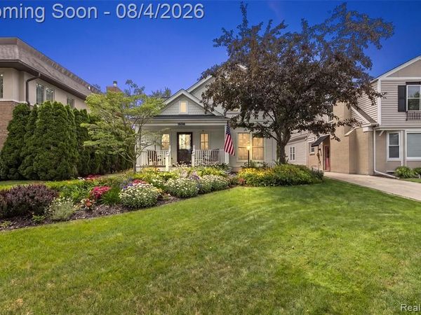 1656 Washington Boulevard, Birmingham, Mi 48009
