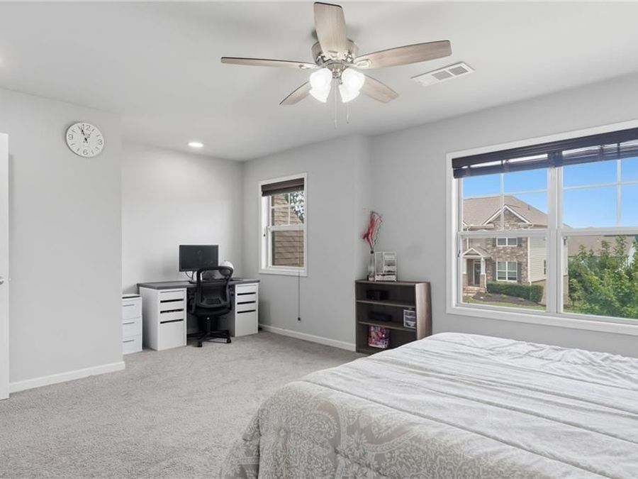 Property Image 52