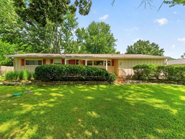 3900 Schirtzinger Road , Hilliard, OH 43026