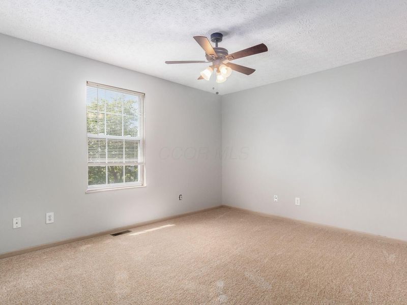4103 Parkcove Drive, Columbus, OH 43230 Photo 11