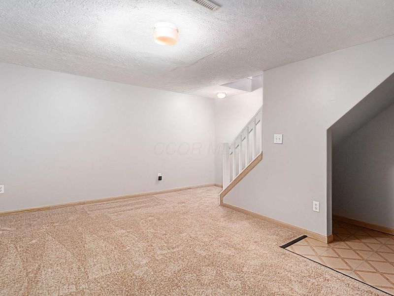 4103 Parkcove Drive, Columbus, OH 43230 Photo 18