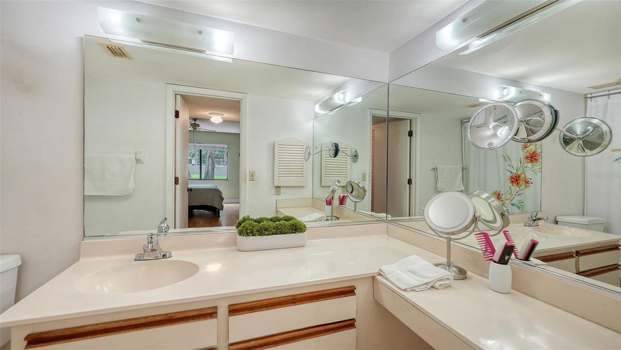 7864 Eagle Creek Drive, Unit 7864, Sarasota, FL 34243 Photo