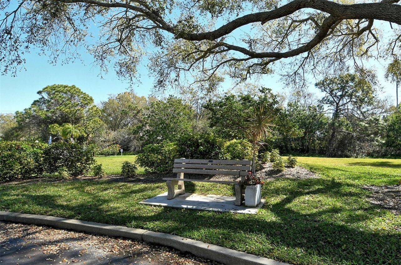 7864 Eagle Creek Drive, Unit 7864, Sarasota, FL 34243 Photo