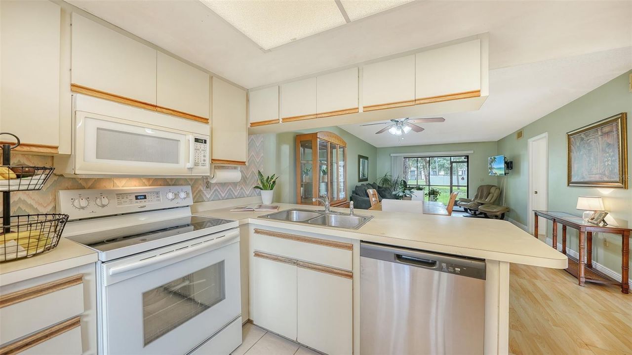 7864 Eagle Creek Drive, Unit 7864, Sarasota, FL 34243 Photo
