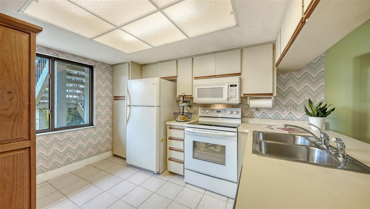 7864 Eagle Creek Drive, Unit 7864, Sarasota, FL 34243 Photo