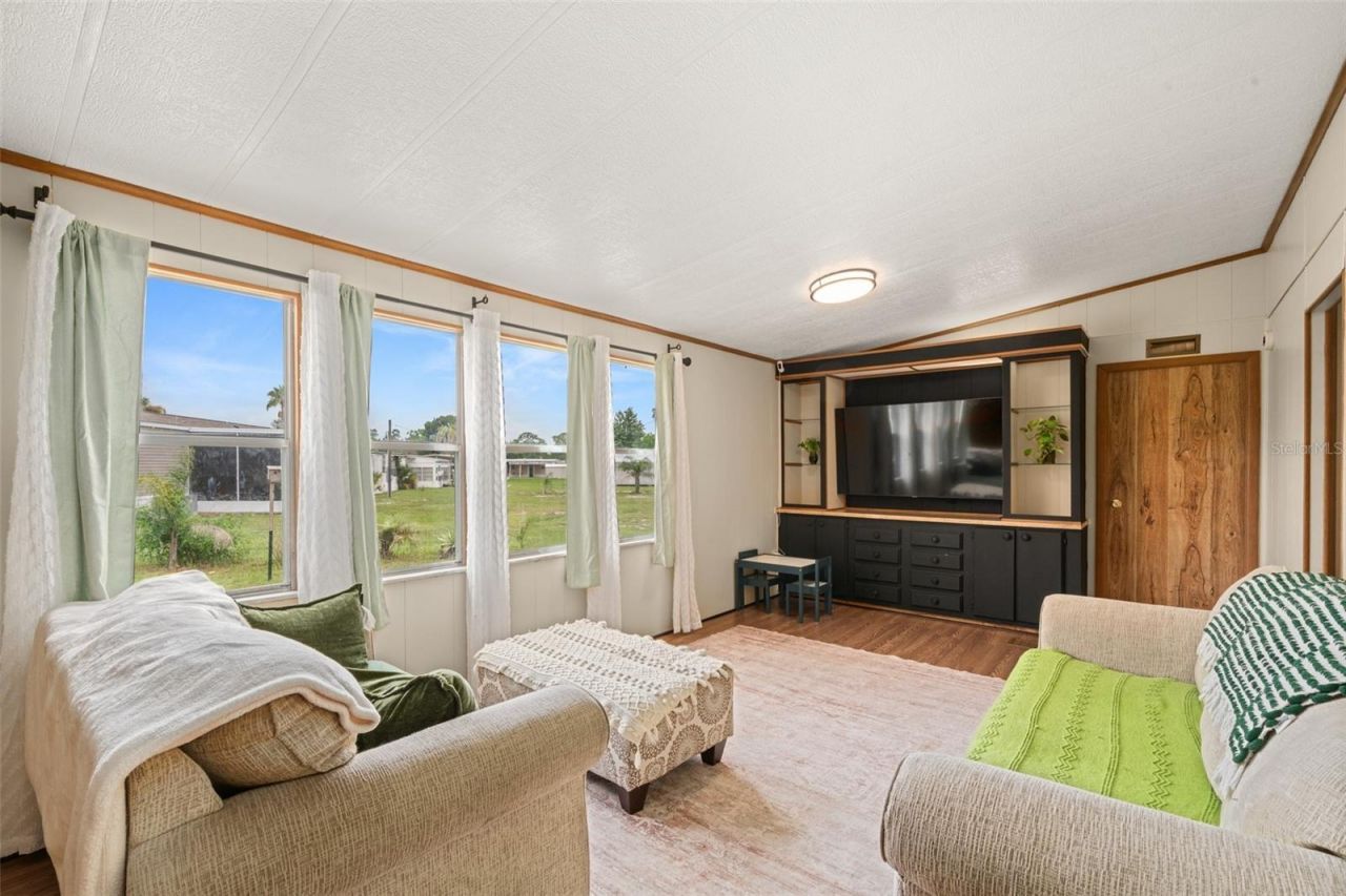 906 Whatley Court, Sebring, FL 33870 Photo