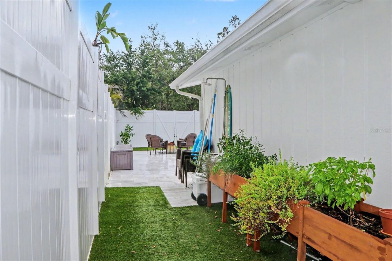 5143 Sandy Beach Avenue, Sarasota, FL 34242 Photo