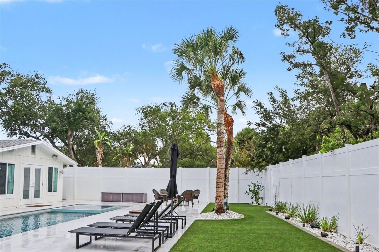 5143 Sandy Beach Avenue, Sarasota, FL 34242 Photo