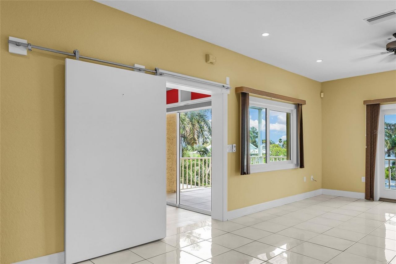 614 Norton Street, Longboat Key, FL 34228 Photo
