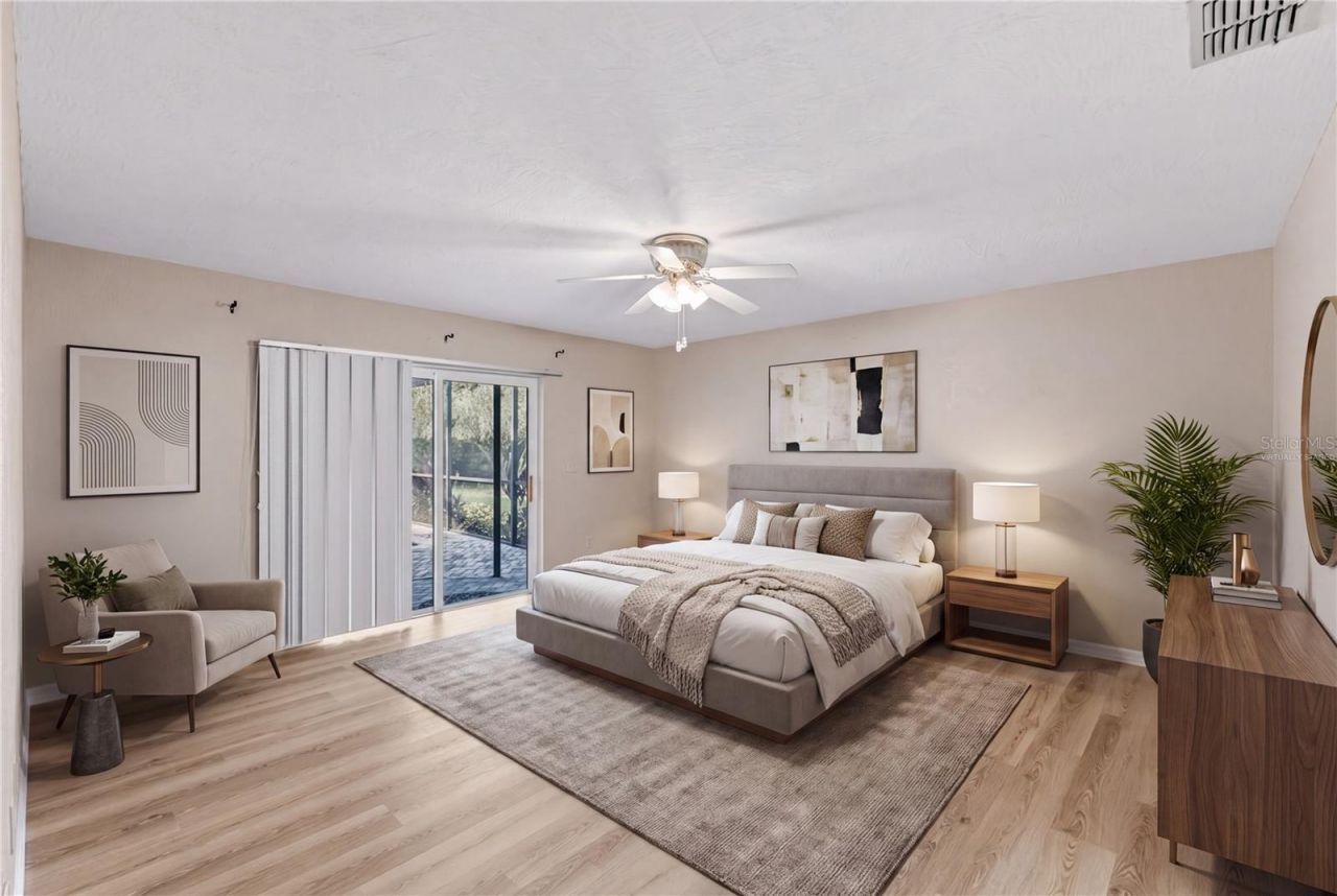 12580 Frank Drive N, Seminole, FL 33776 Photo