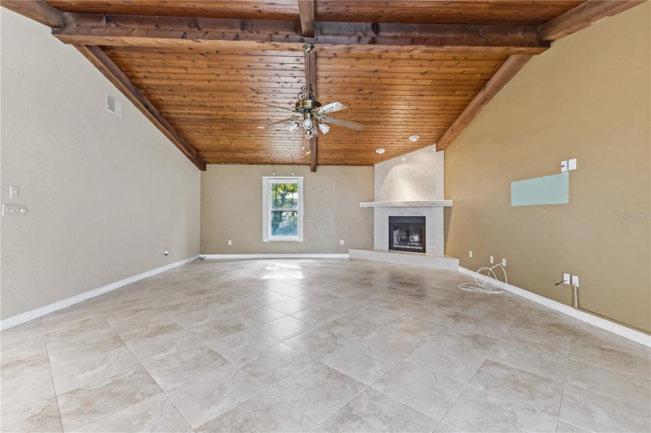 12580 Frank Drive N, Seminole, FL 33776 Photo