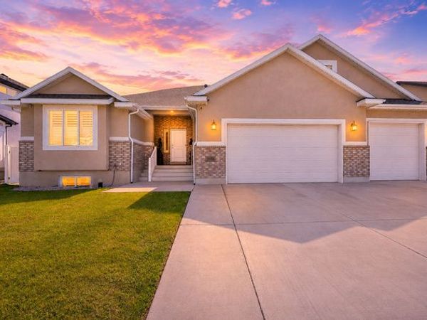 3032 S 2125 W, West Haven, UT 84401