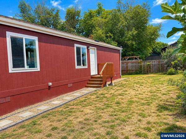 300 SE Goodnight #50 Av, Corvallis, OR 97333