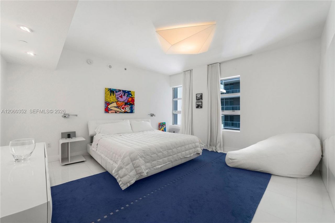 3739 Collins Ave , Unit N-503, Miami Beach, FL 33140 Photo