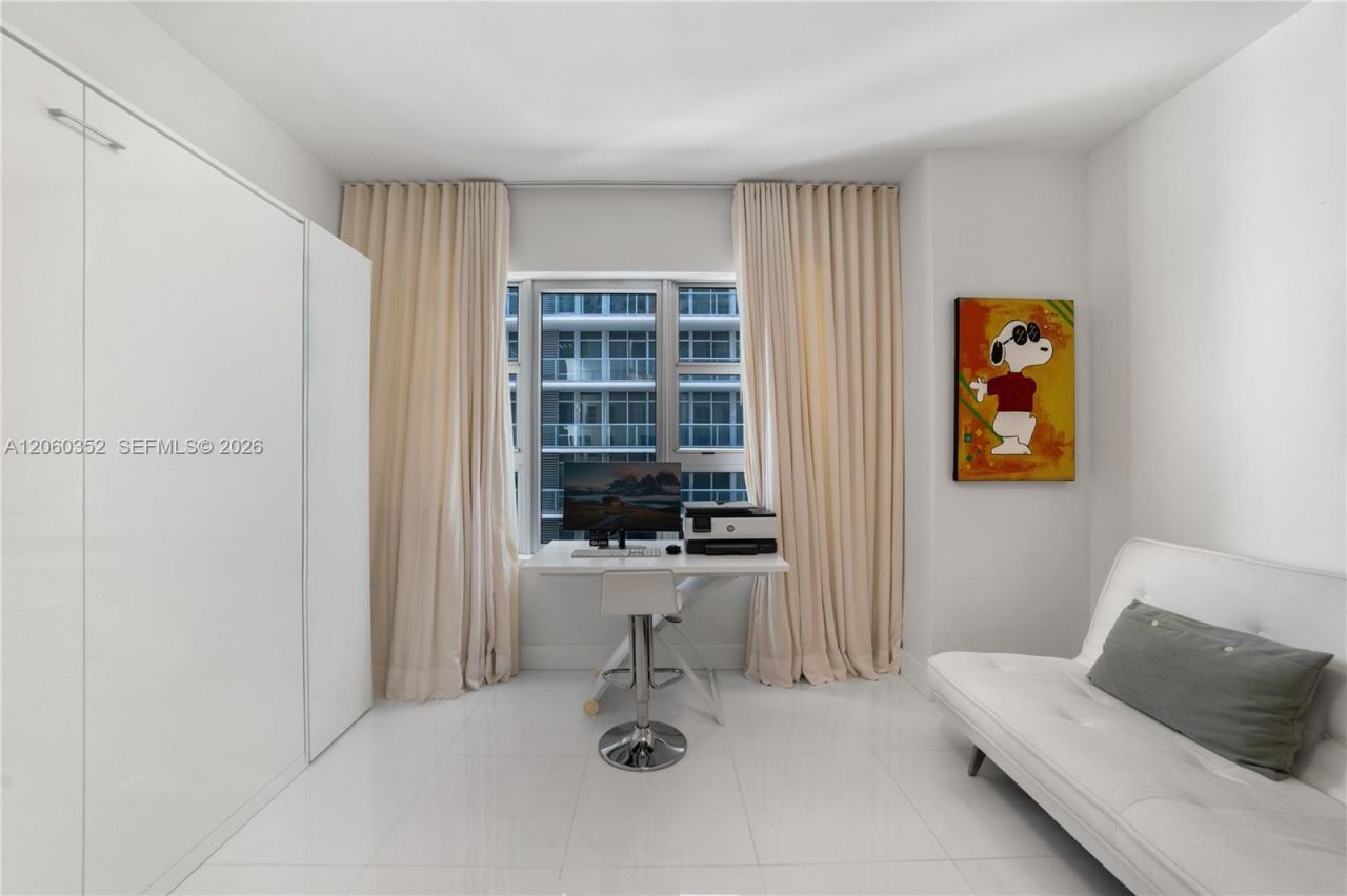 3739 Collins Ave , Unit N-503, Miami Beach, FL 33140 Photo