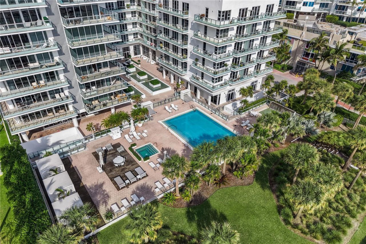 3739 Collins Ave , Unit N-503, Miami Beach, FL 33140 Photo
