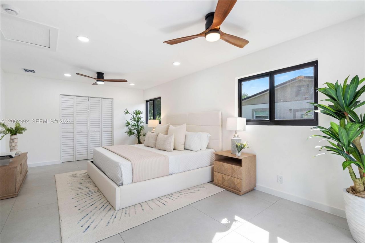 949 Lighthouse Dr, North Palm Beach, FL 33408 Photo