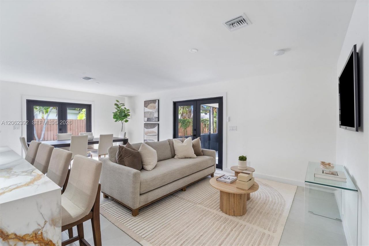 949 Lighthouse Dr, North Palm Beach, FL 33408 Photo
