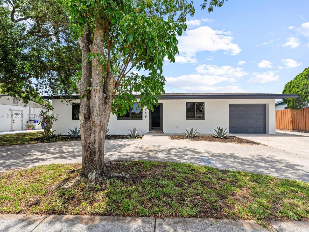 949 Lighthouse Dr, North Palm Beach, FL 33408 Photo