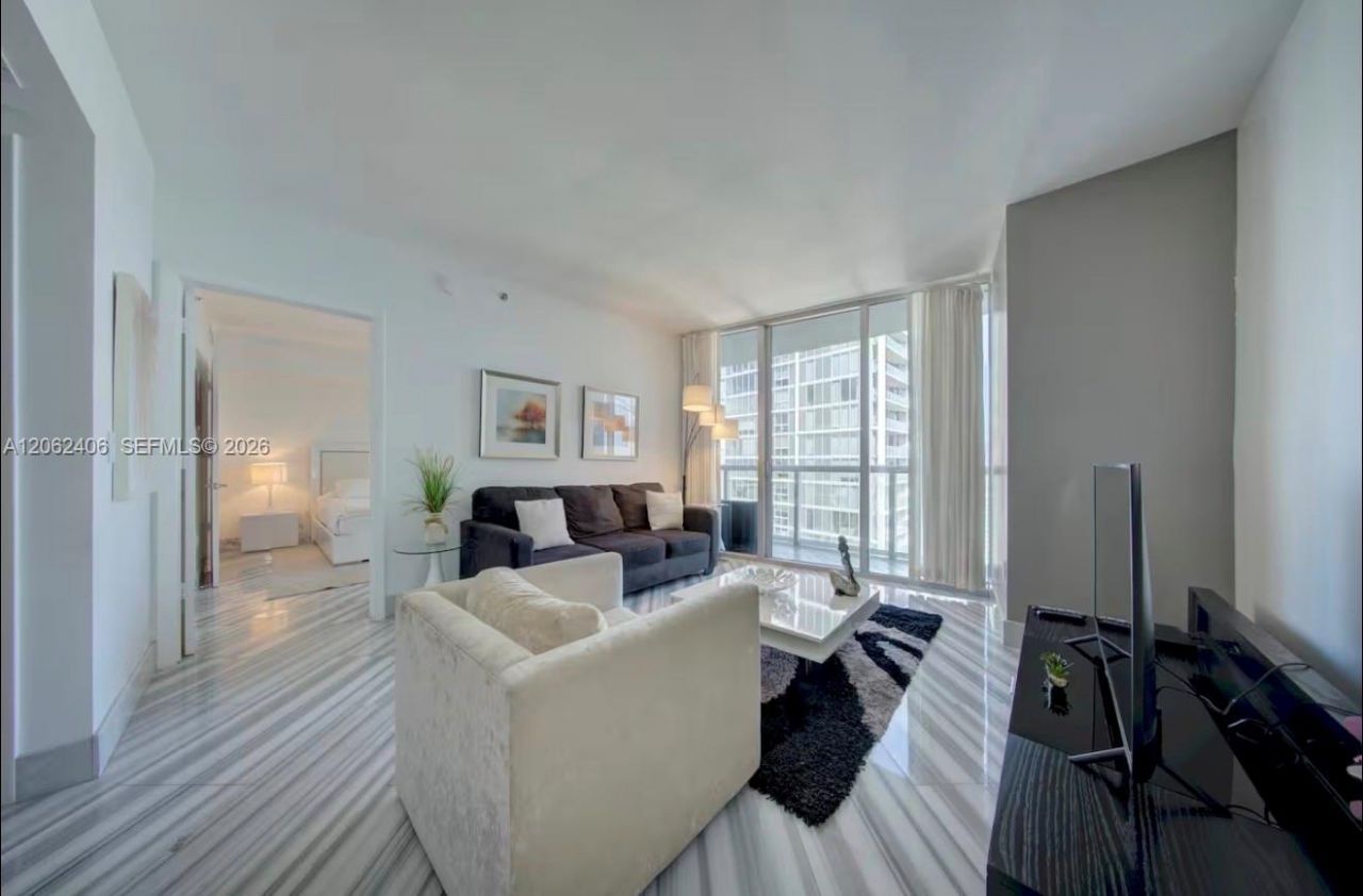485 Brickell Ave , Unit 4711, Miami, FL 33131 Photo