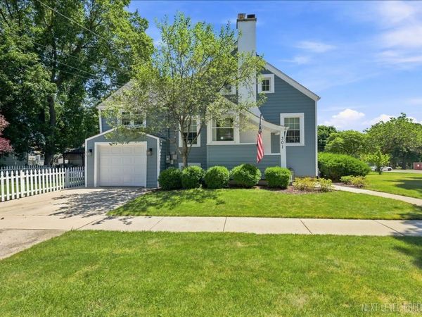 301 N 4th Street , Geneva, IL 60134