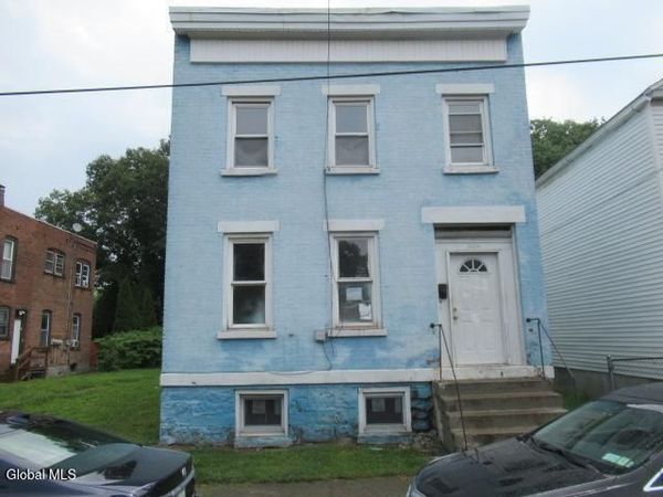 2326 Broadway, Watervliet, NY 12189