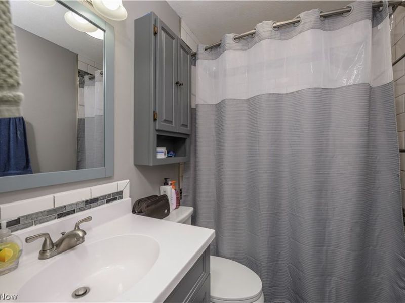 2984 Seikel Drive NE, Dover, OH 44622 Photo 22