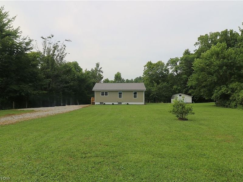 5236 Zenobia Road , Wakeman, OH 44889 Photo 1