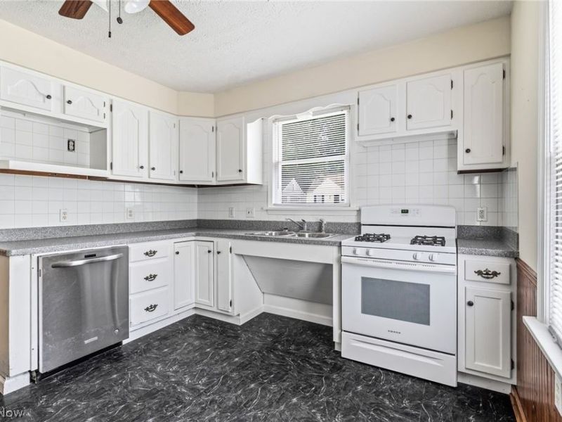 1117 Taggart Street NW, Massillon, OH 44646 Photo 6