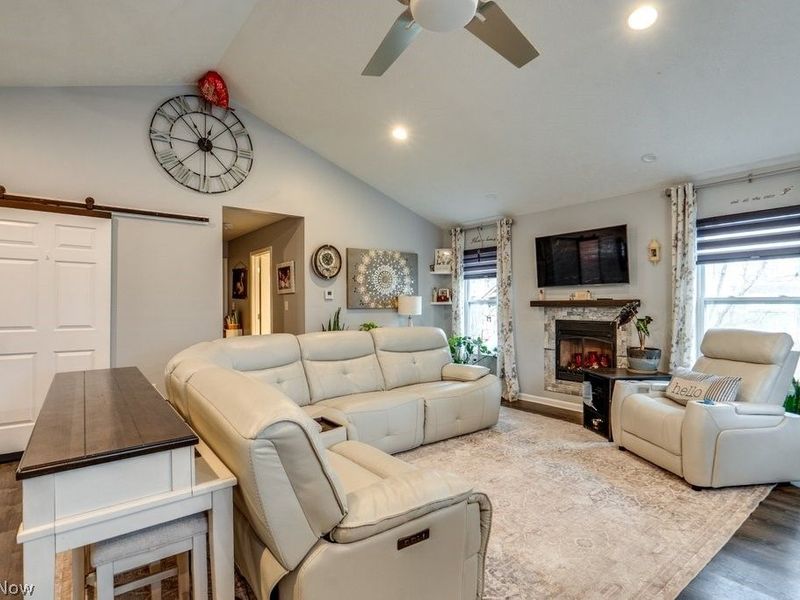 2904 Pepper Hill Circle , Akron, OH 44312 Photo 7