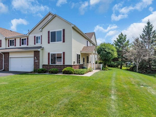 9795 Vagabond Lane N, Maple Grove, MN 55311