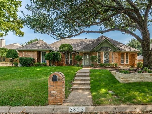 3823 Rochelle Drive, Arlington, TX 76016