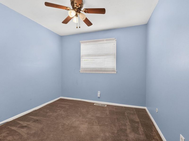 487 Hiler Road, Columbus, OH 43228 Photo 15