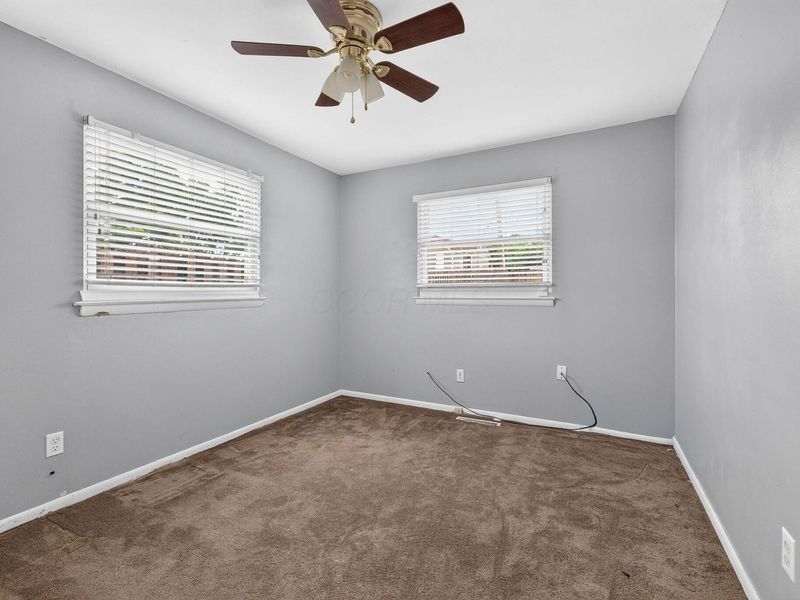 487 Hiler Road, Columbus, OH 43228 Photo 18