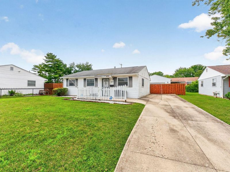 487 Hiler Road, Columbus, OH 43228 Photo 2