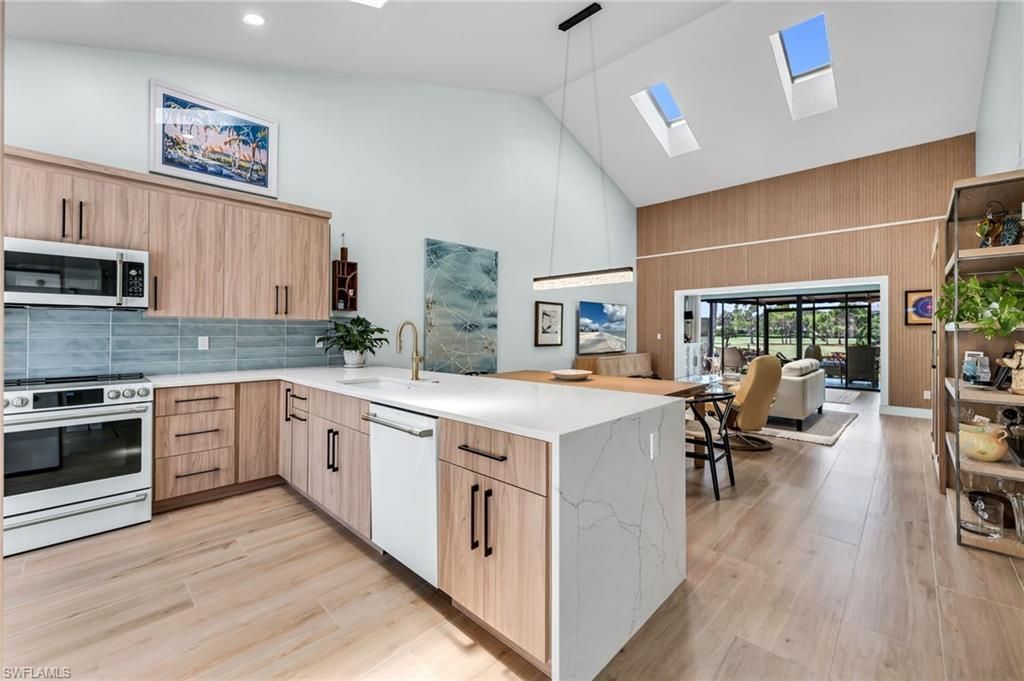 182 Bears Paw Trl , Unit 67, Naples, FL 34105 Photo