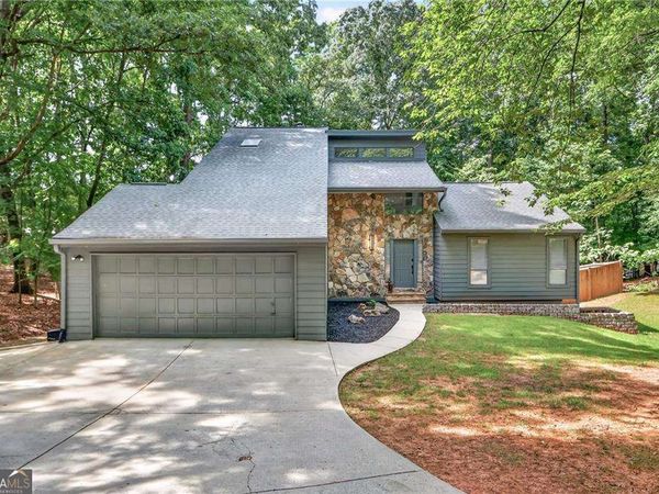 505 Woodman Place, Roswell, GA 30076