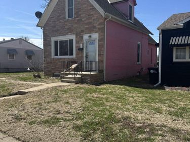 3528 N 29 Street, Omaha, NE 68111