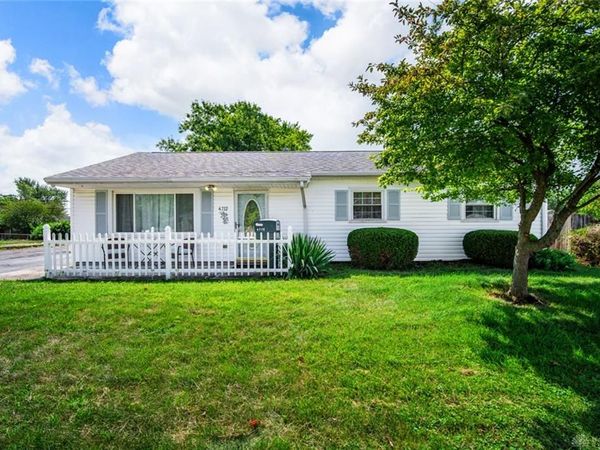 4712 Celtic Drive, Dayton, OH 45432