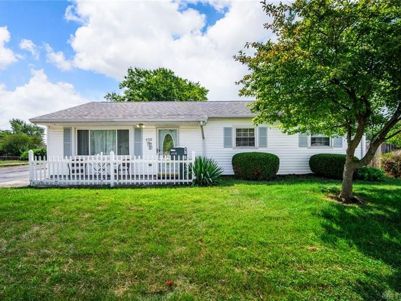4712 Celtic Drive, Dayton, OH 45432 Photo 1
