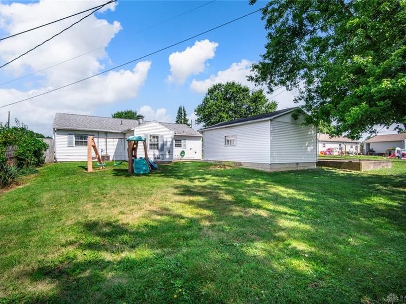 4712 Celtic Drive, Dayton, OH 45432 Photo 24