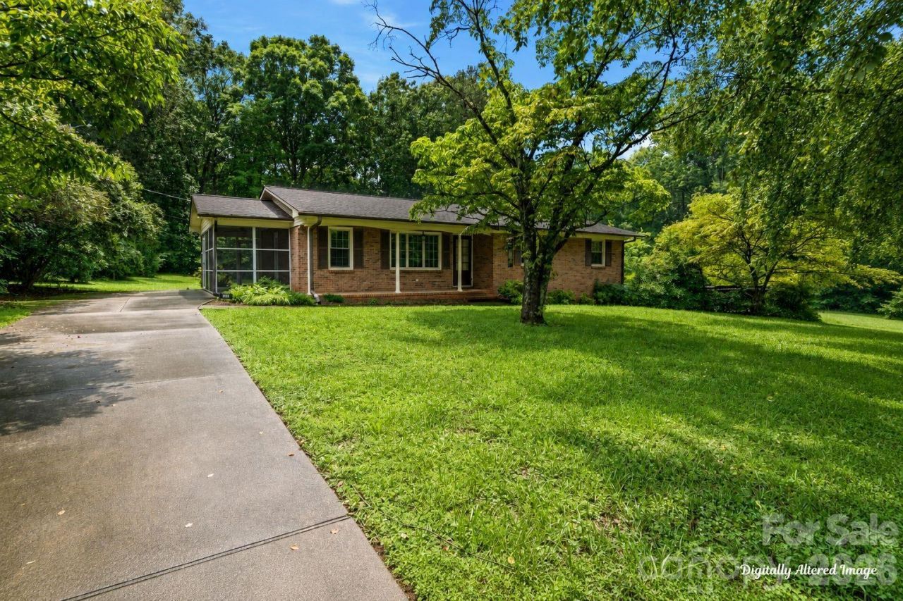 153 Shady Lane, Advance, NC 27006 Main Photo