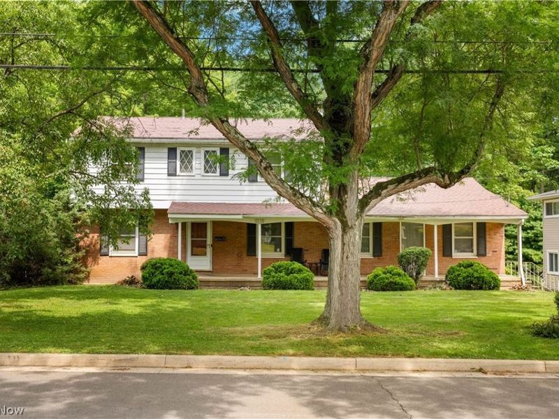 542 Garnette Road , Akron, OH 44313 Photo 2