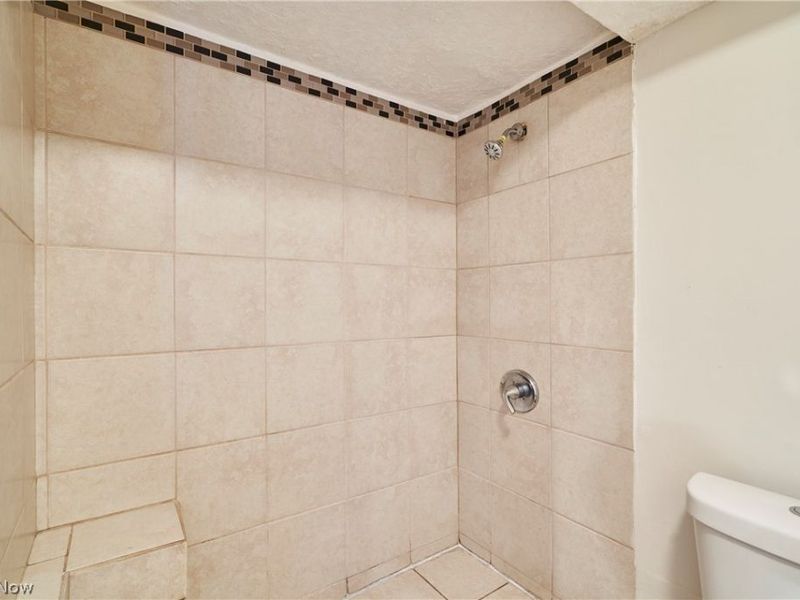 1609 Treetop Trail , Unit C, #39, Akron, OH 44313 Photo 16