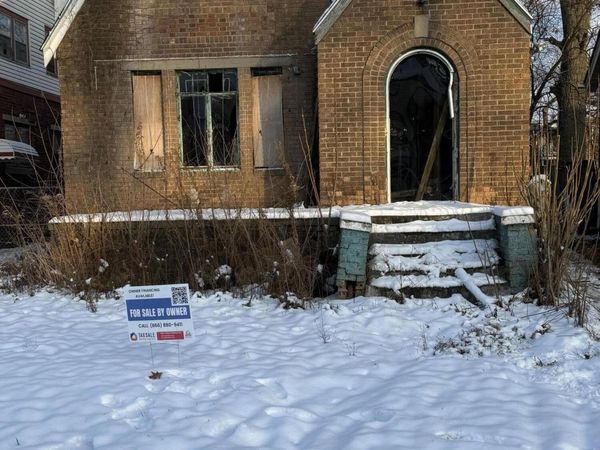 16560 Ward Avenue, Detroit, MI 48235