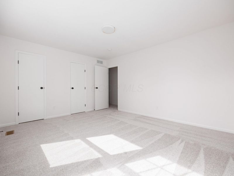1323 Red Bank Drive, Grove City, OH 43123 Photo 32