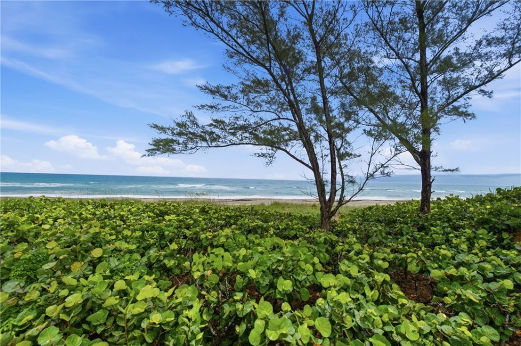 11000 S Ocean Drive, Unit 3A, Jensen Beach, FL 34957 Photo