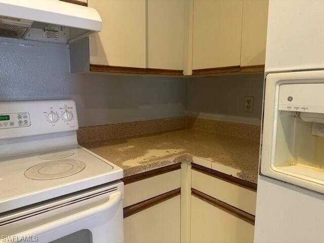 100 Santa Clara Dr, Unit 3, Naples, FL 34104 Photo