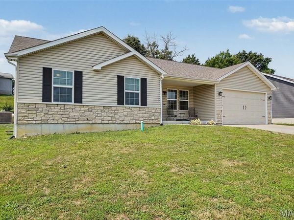 1023 Wrigley Circle, Warrenton, MO 63383